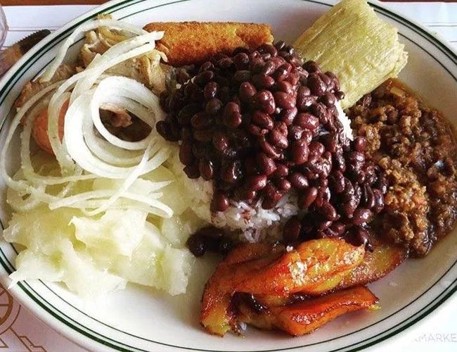 airport-restaurants-gear-patrol-carreta