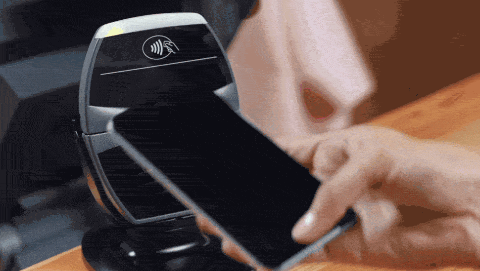 Apple Pay Gear Patrol Lead Full