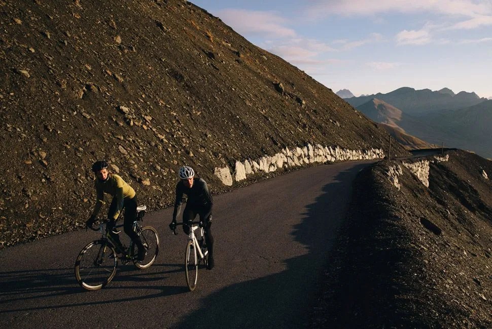 Cafe-du-Cycliste-AW-Collection-Gear-Patrol-Lead-Full