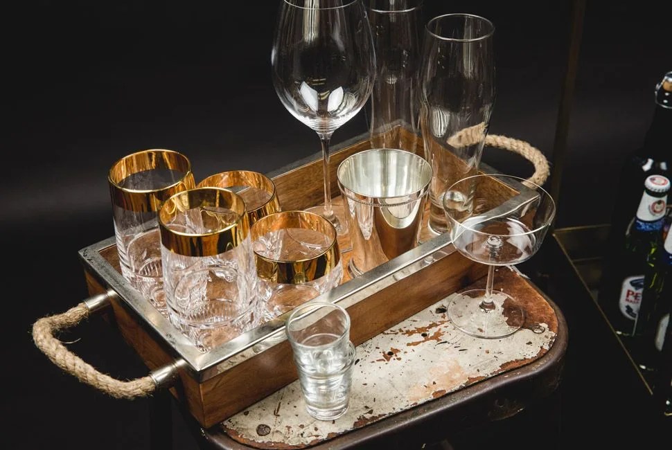 Glass-Bar-Cart-Gear-Patrol-Slide-1
