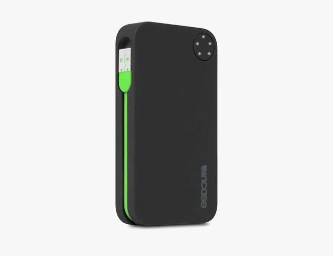 INCASE-PORTABLE-POWER-5400-Gear-Patrol