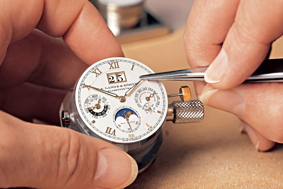 Lange-Essay-Gear-Patrol-Lead-Full