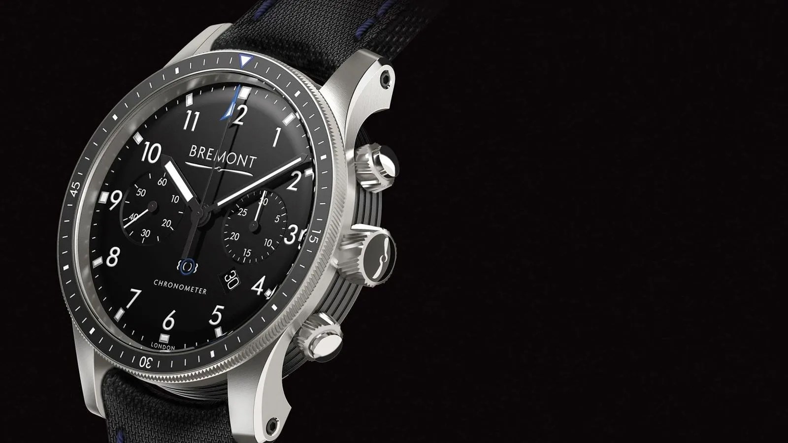 BREMONT-BOEING-MODEL-247-GP100-Gear-Patrol-Lead-Full-Right