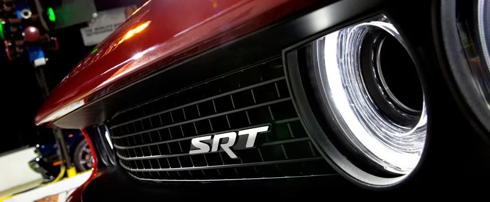 Dodge-Challenger-Hellcat-Full-Ambiance-Gear-Patrol