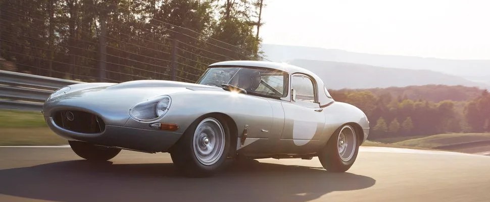 Jaguar-Lightweight-E-Type-Full-AMbiance