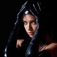 2015-Pirelli-Calendar-Gear-Patrol