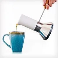 Blue-Bottle-Moka-Pot-Gear-Patrol