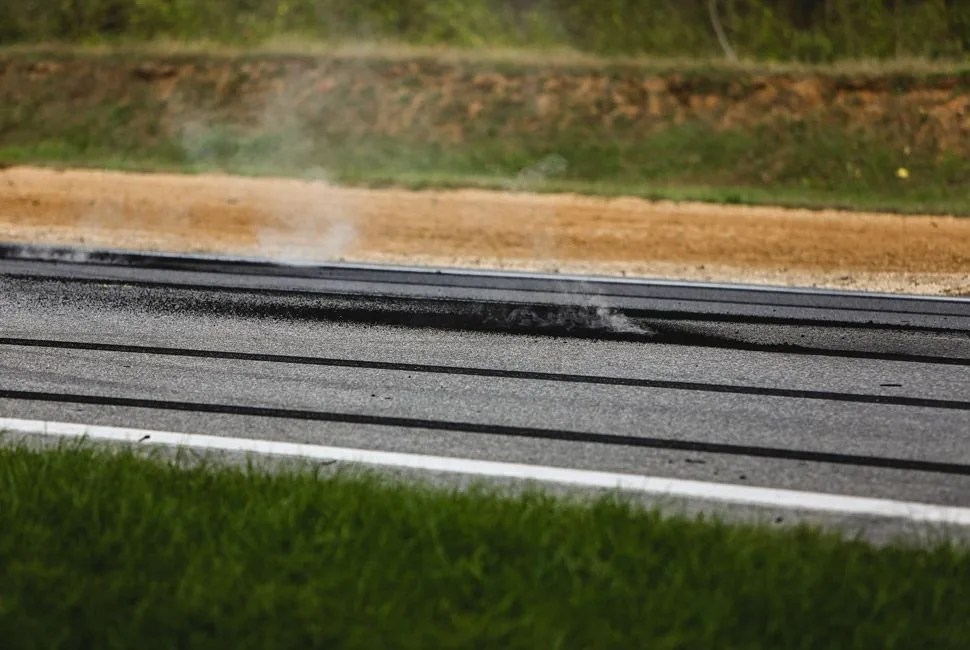 Dodge-Charger-Hellcat-Gear-Patrol-Slide-21