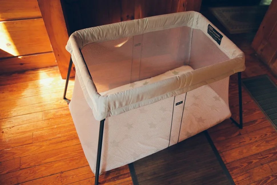 Bjorn-Travel-Crib-Gear-Patrol-Lead-Full