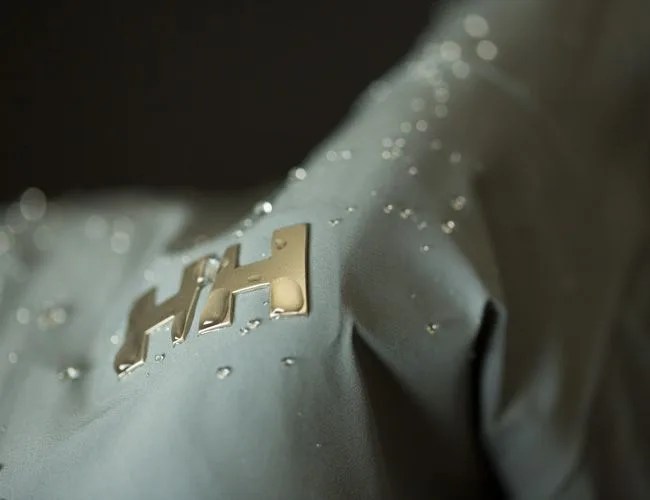 HH-Jacket-Tested-Gear-Patrol-Lead