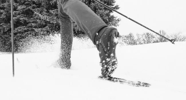 Learning-To-Skate-Ski-Gear-Patrol-Ambiance