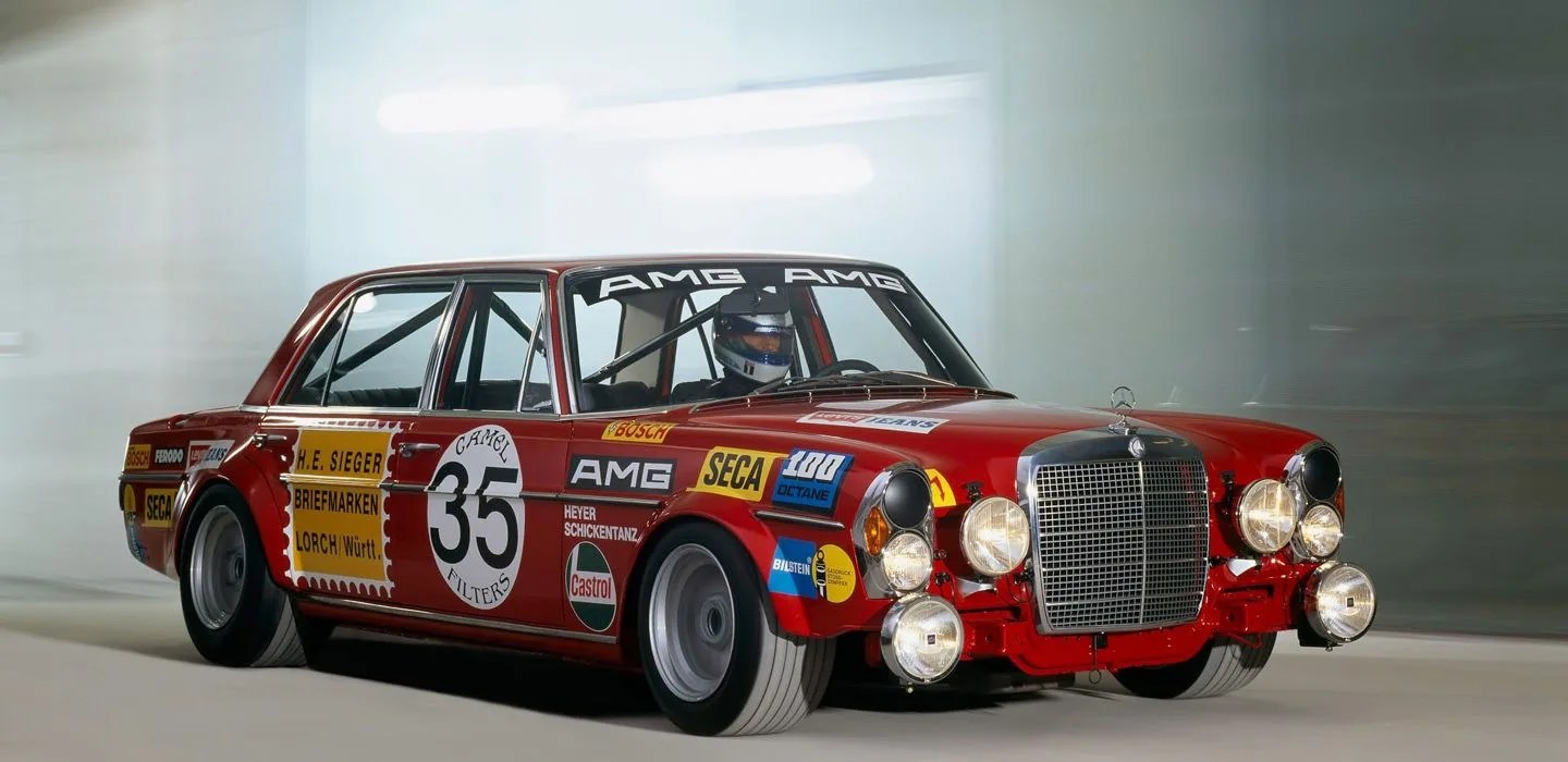 Mercedes-Benz-300-SEL-63-AMG-Gear-Patrol-Lead-Full