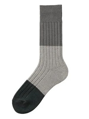 uniqlo-socks-36-Businnes-Gear-Patrol