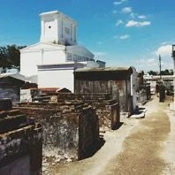 72-new-orleans-gear-patrol-st-louis-cem