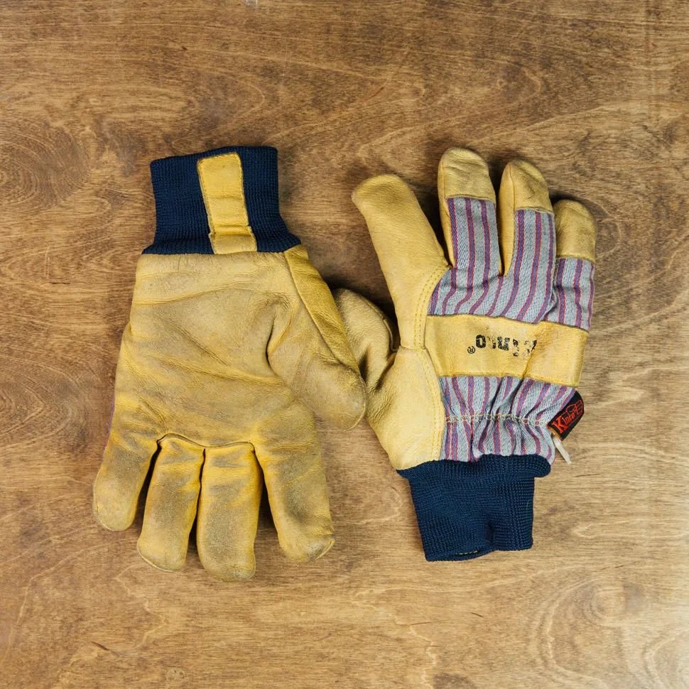Chase-Gloves-GearPatrol