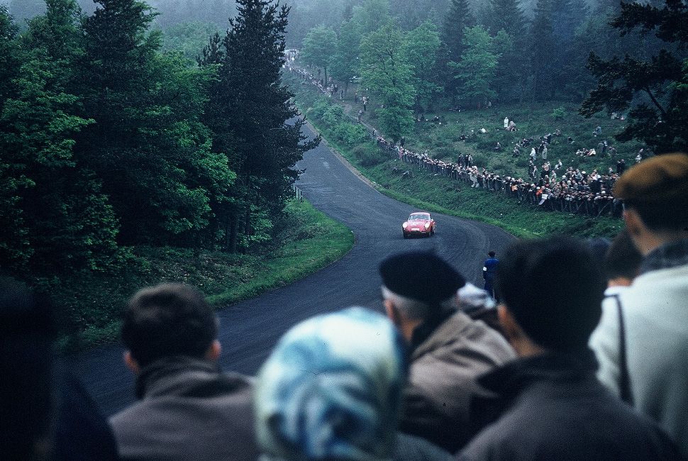 kchrome-gear-patrol-Nurburgring2