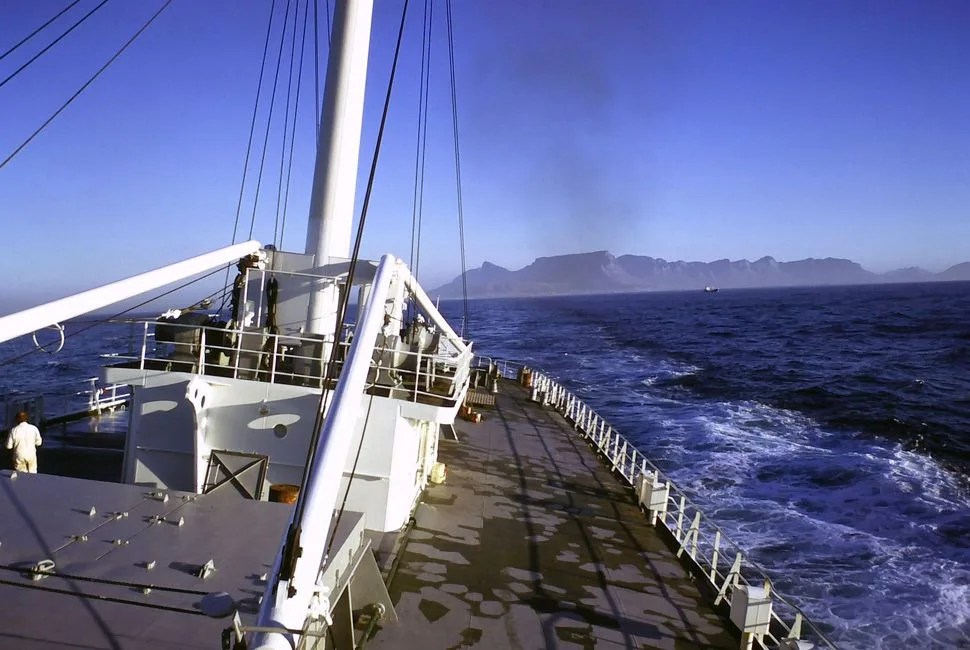 kchrome-gear-patrol-shipside