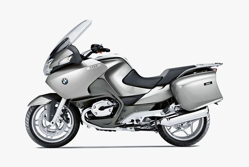 tour-bike-gear-patrol-bmw