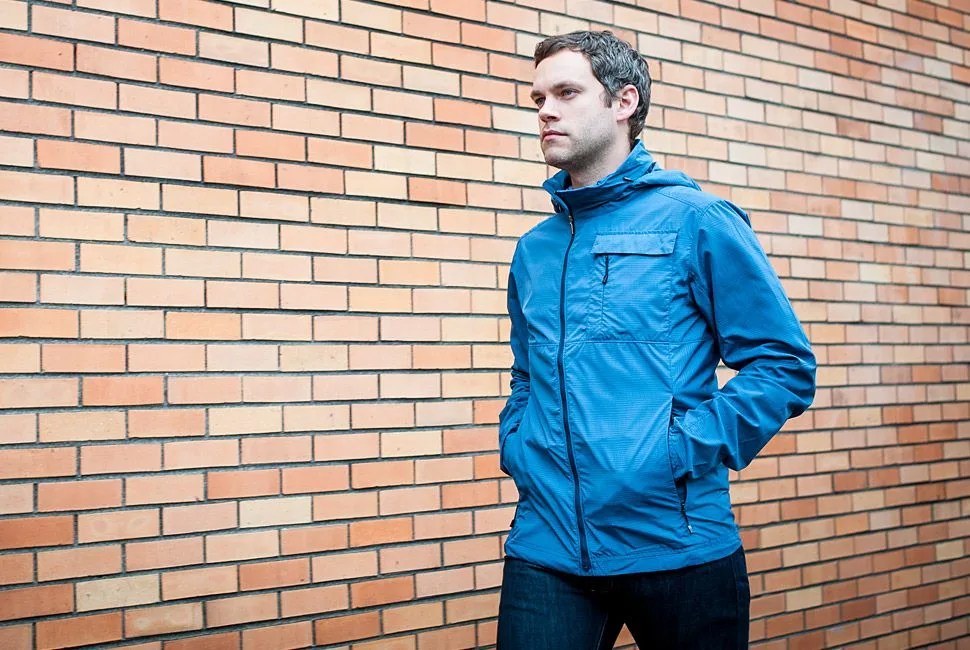 Nau-Lightbeam-Jacket-Lead-Full-Gear-Patrol