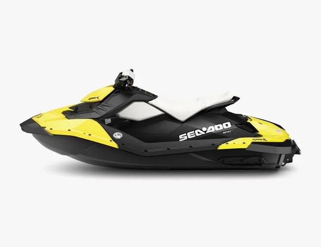 best-water-crafts-gear-patrol-sea-doo-spark2
