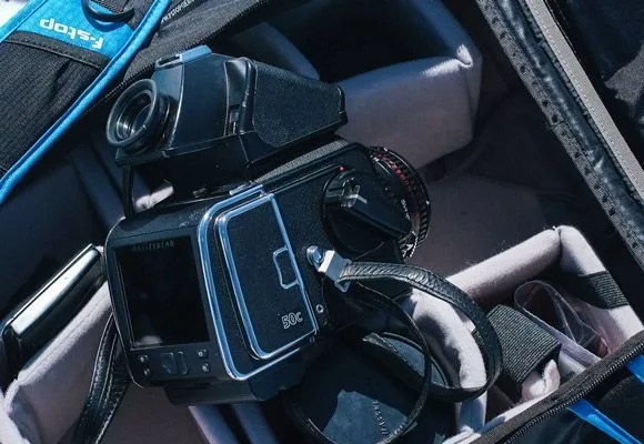 Hasselblad-Sidebar-Gear-Patrol