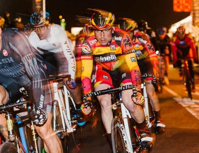 Red-Hook-Crit-Royalty-Gear-Patrol-Lead