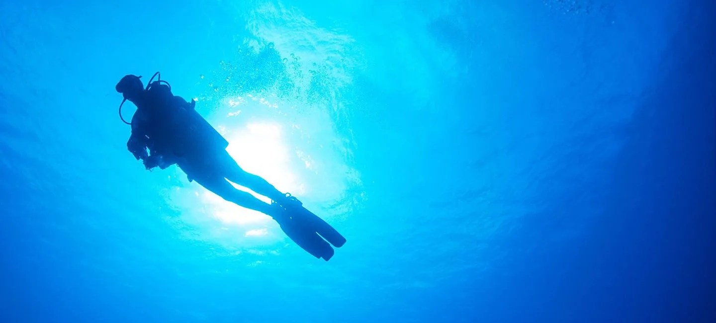 cayman-dive-gear-patrol-1440