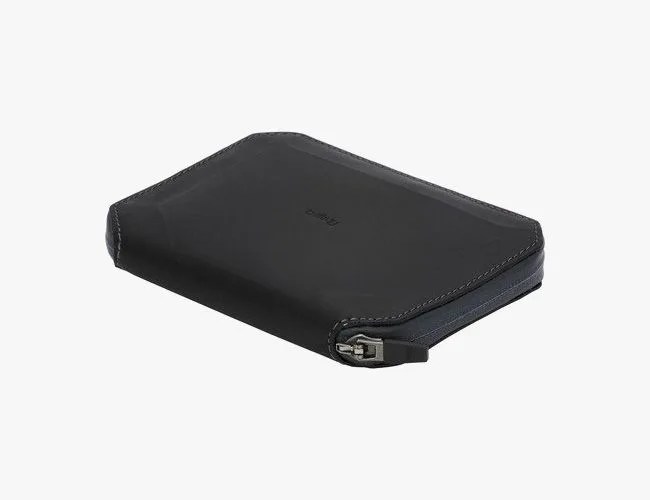 kit-faroe-gear-patrol-bellroy