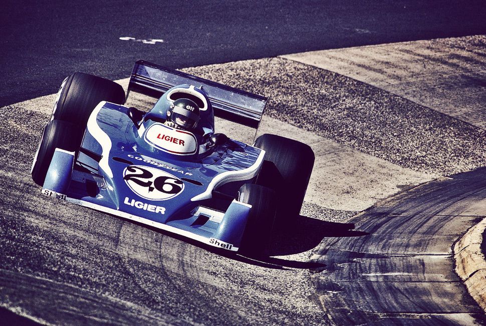 Dangerous-Motorsport-Gear-Patrol-F1