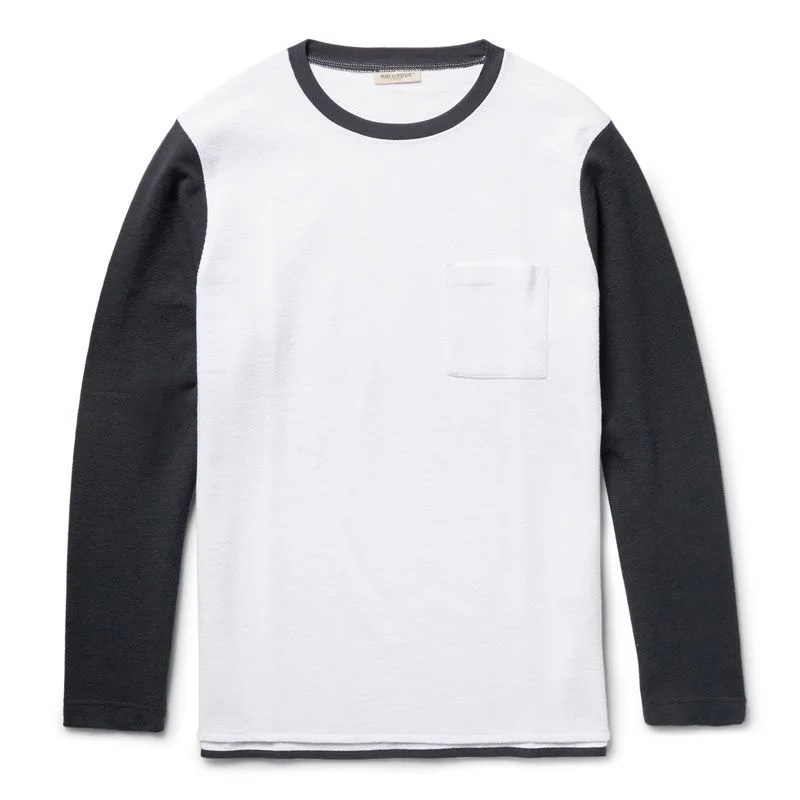 summer-raglan-gear-patrol-levi