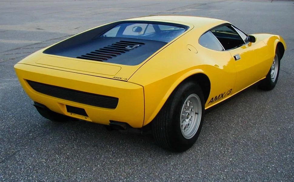 AMC-AMX-3-Gear-Patrol-Ambiance-1