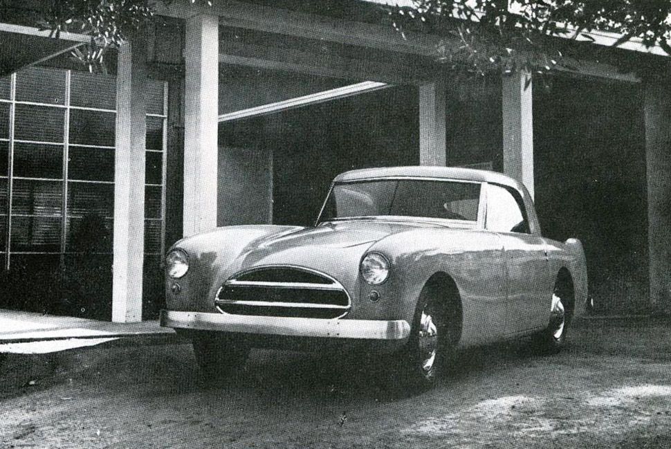 Edwards-Sports-Car-Gear-Patrol