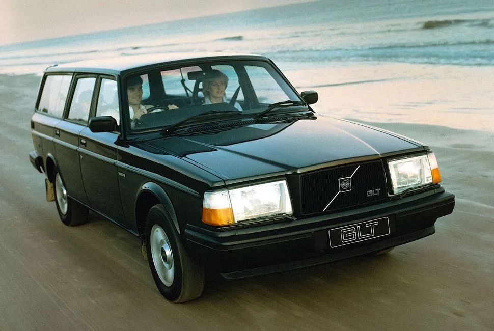 volvo-240-Gear-Patrol