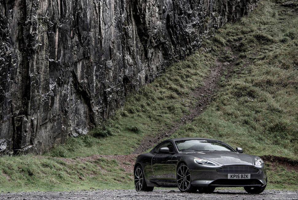 Aston_Martin-DB9_GT