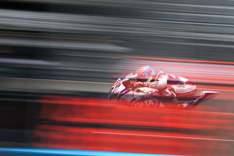 Death-And-Racing-Gear-Patrol-Lead-Full