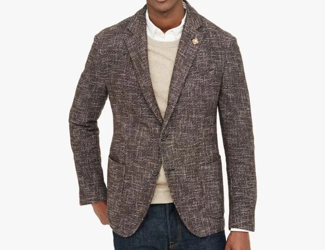 blazers-gear-patrol-lardini