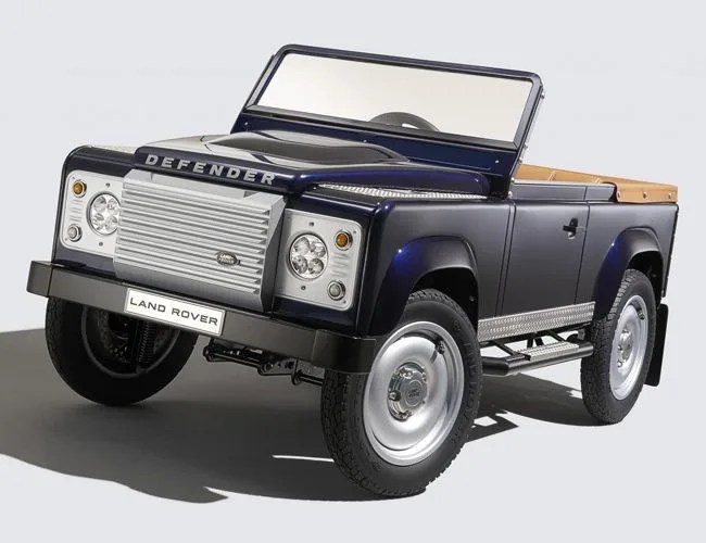 mini-defender-gear-patrol-650