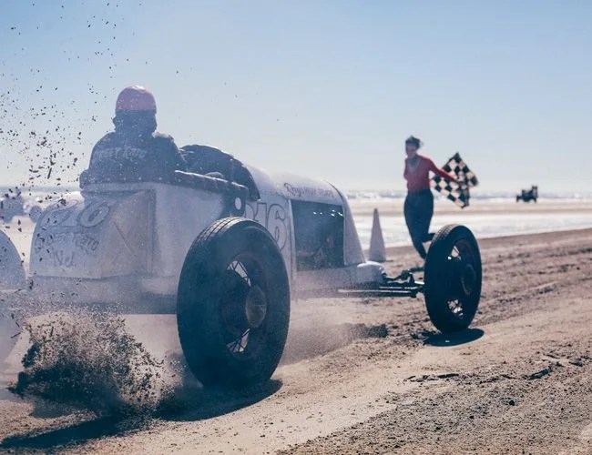Race-of-Gentlemen-Gear-Patrol-Lead