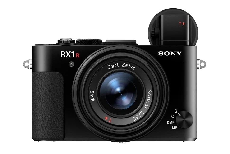 Sony-RX1RII-Gear-Patrol-Lead-Full