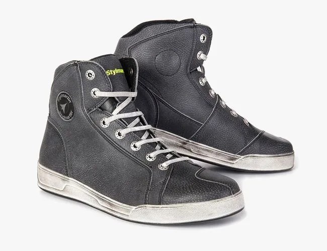 best-riding-shoe-gear-patrol-stylem