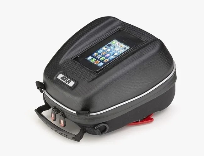 moto-commuter-gear-patrol-givi