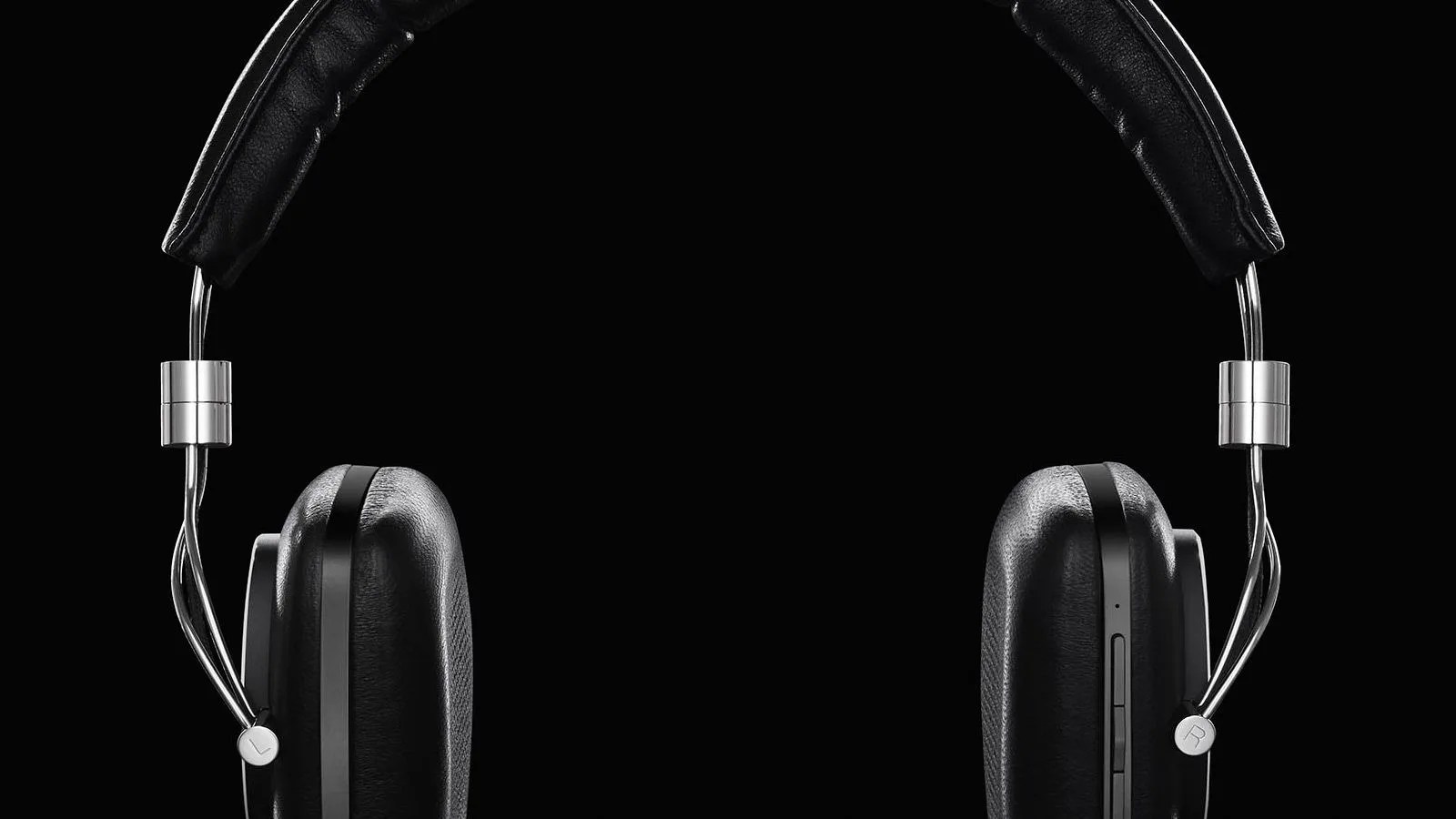 BW-P5-Wireless-GP100-Gear-Patrol-HERO