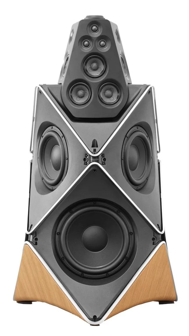 Beolab90-GP100-Gear-Patrol-ambiance-2