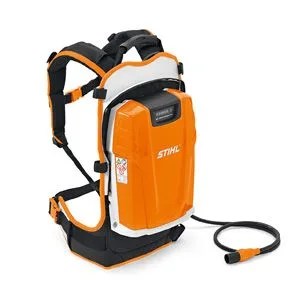 Stihl-GP100-Gear-Patrol-Ambiance2