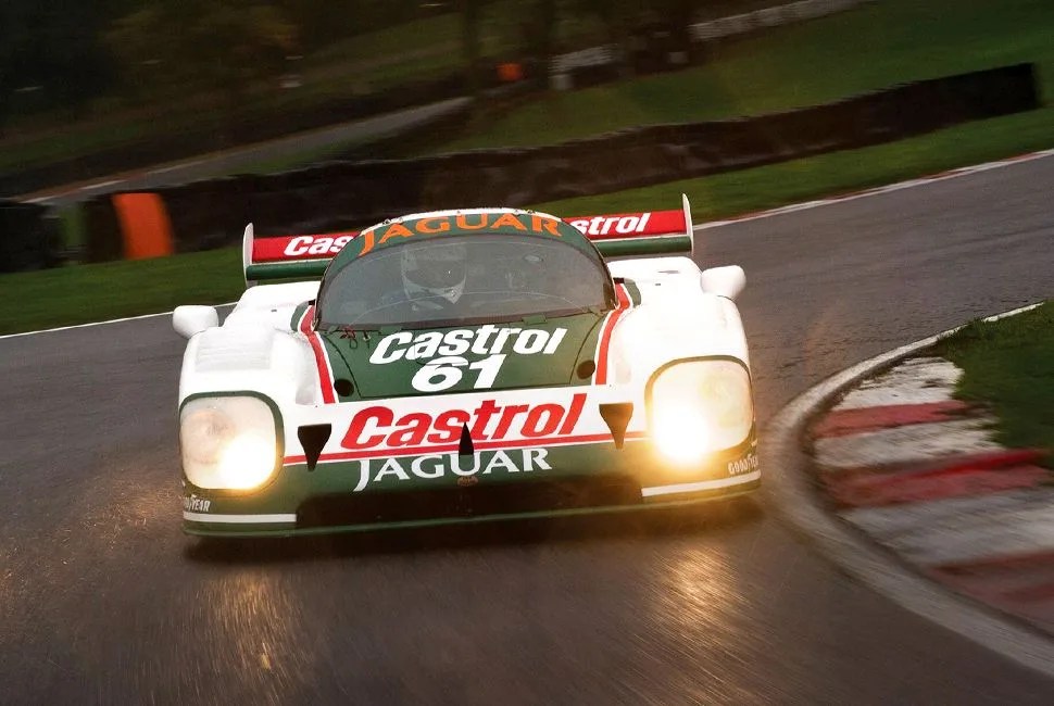 jaguar_gearpatrol_lemans_xjr