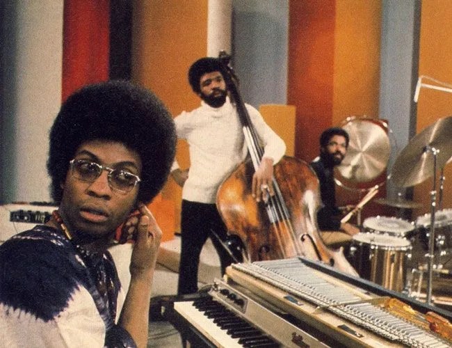 jazz-rise-fall-gear-patrol-Herbie