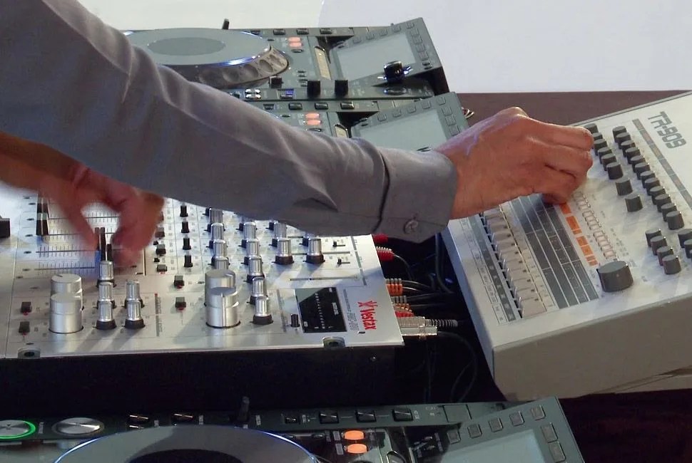 jeff-mills-gear-patrol-4