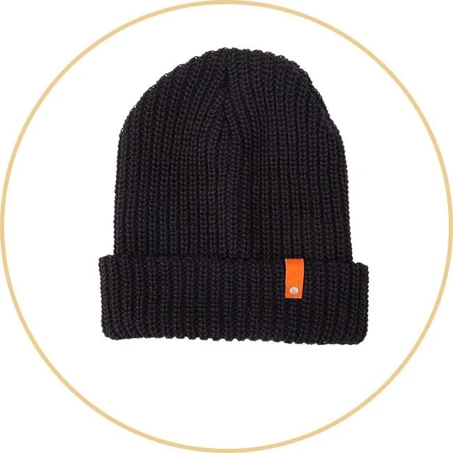 outdoors-xmas-gear-patrol-beanie