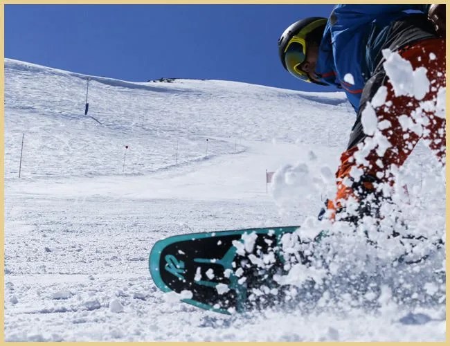 outdoors-xmas-gear-patrol-snowboards2