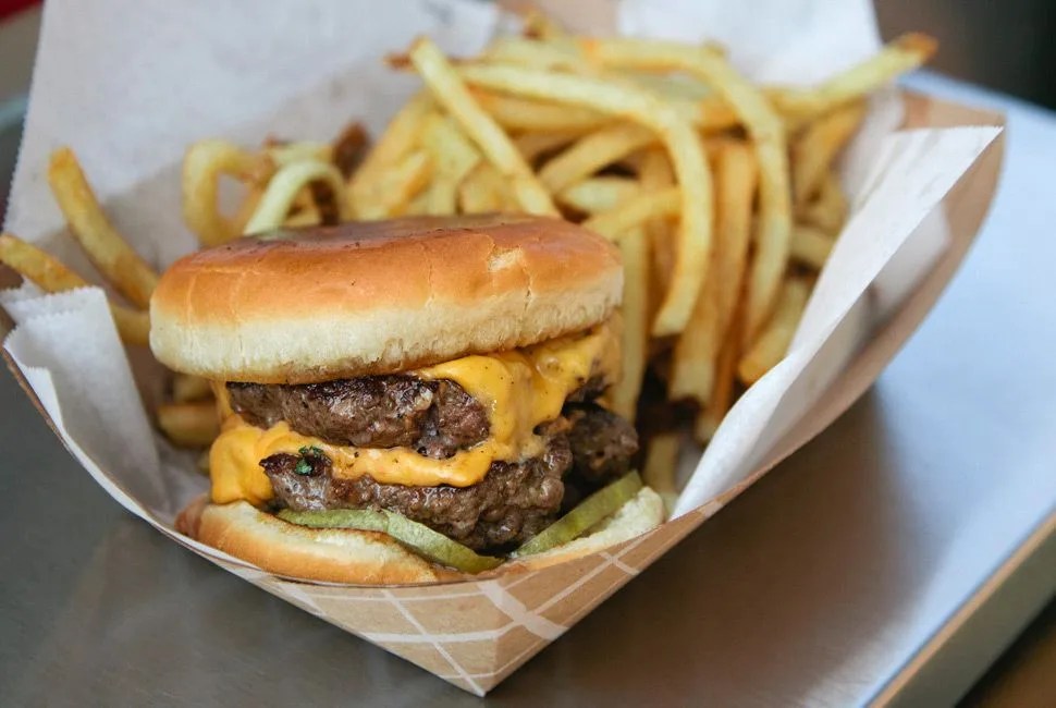 25-restaurants-gear-patrol-hotbox